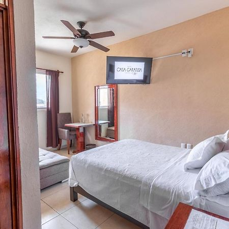 Hotel Casa Garatusa Yuriria Exteriör bild