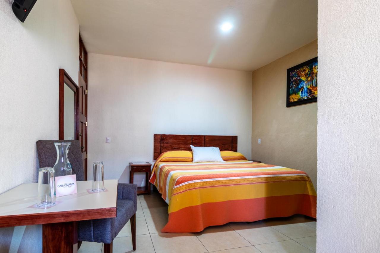 Hotel Casa Garatusa Yuriria Exteriör bild