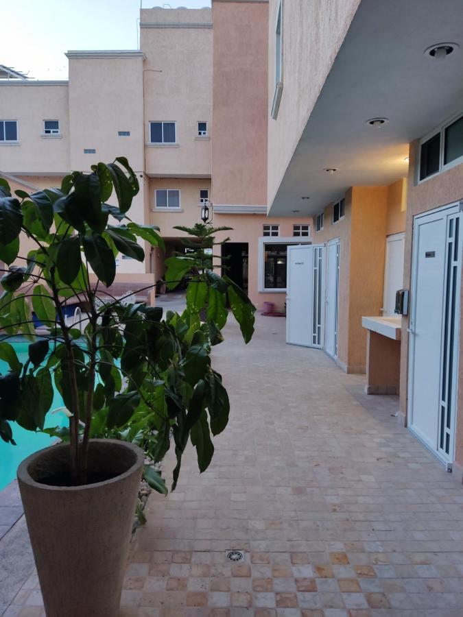 Hotel Casa Garatusa Yuriria Exteriör bild